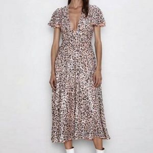 Zara Limited Edition sequins dress ✨